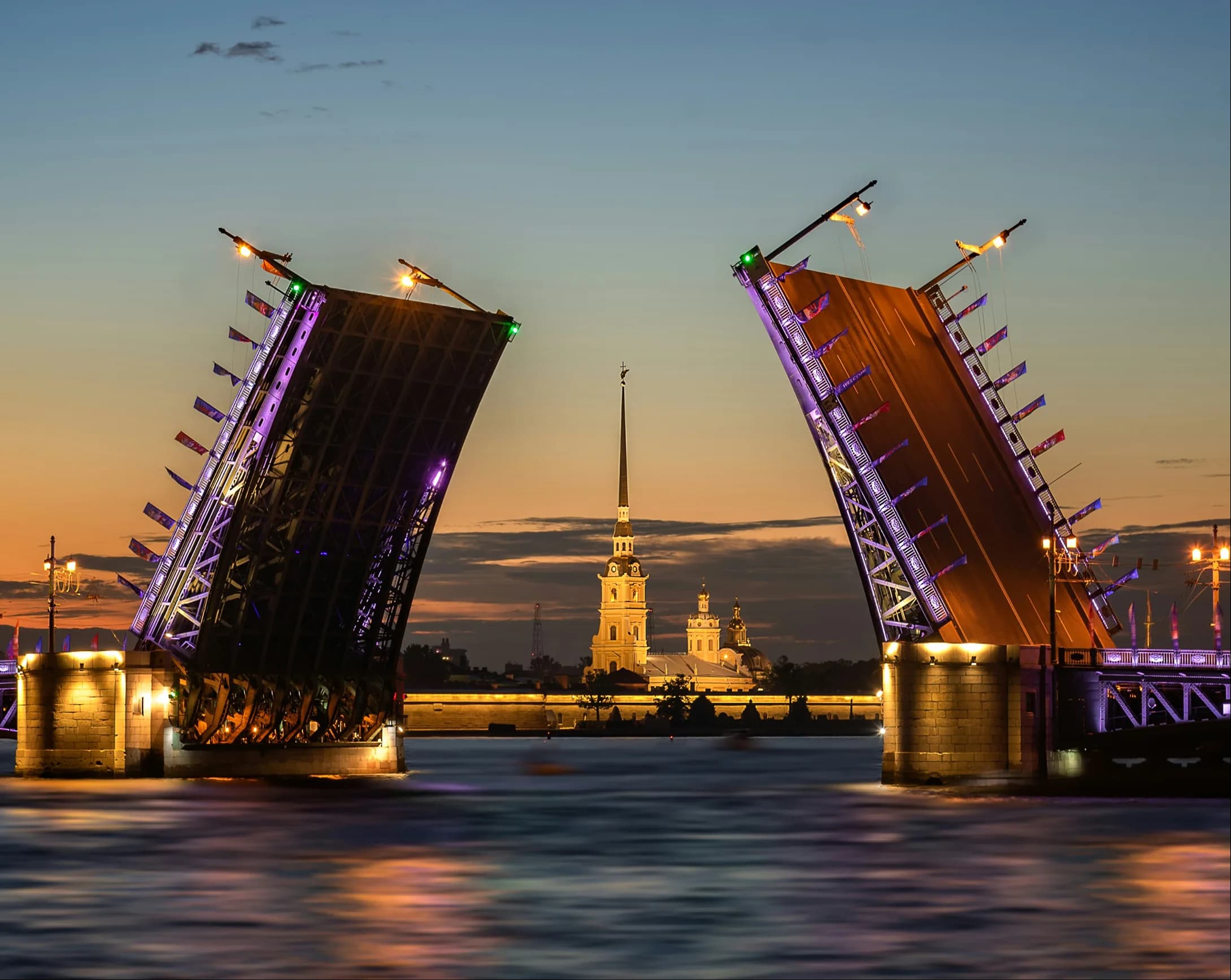 Neva drawbridges